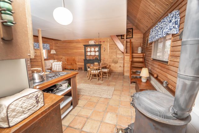 44452 Dinely Dr Drive, Three Rivers, CA 93271