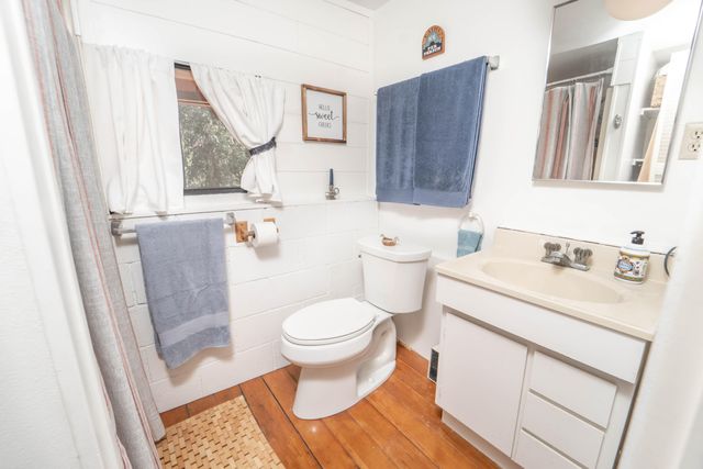 44452 Dinely Dr Drive, Three Rivers, CA 93271