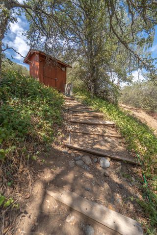 44452 Dinely Dr Drive, Three Rivers, CA 93271