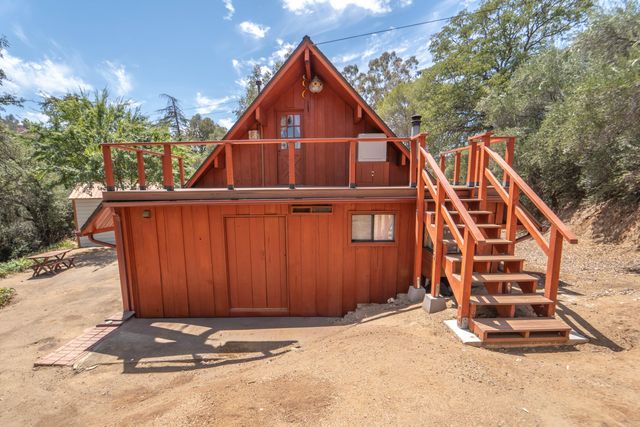 44452 Dinely Dr Drive, Three Rivers, CA 93271