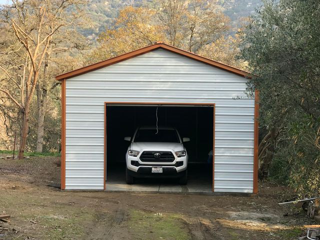 44452 Dinely Dr Drive, Three Rivers, CA 93271