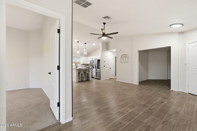 1295 E Estelle Lane, San Tan Valley, AZ 85140