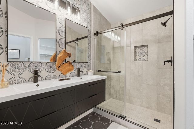 1295 E Estelle Lane, San Tan Valley, AZ 85140