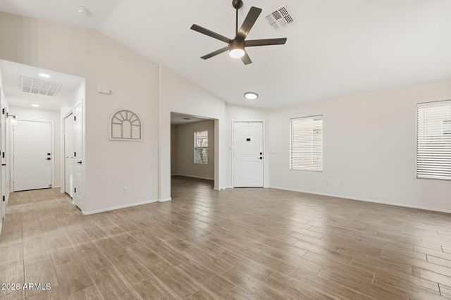 1295 E Estelle Lane, San Tan Valley, AZ 85140