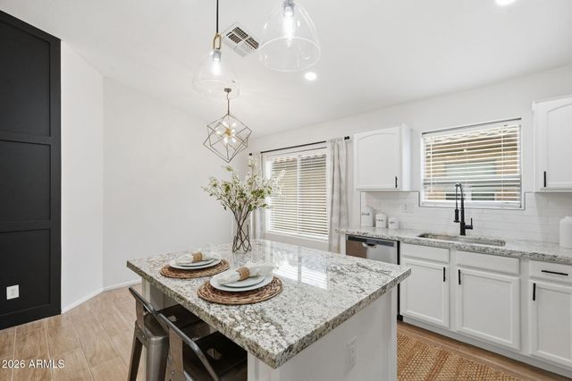 1295 E Estelle Lane, San Tan Valley, AZ 85140