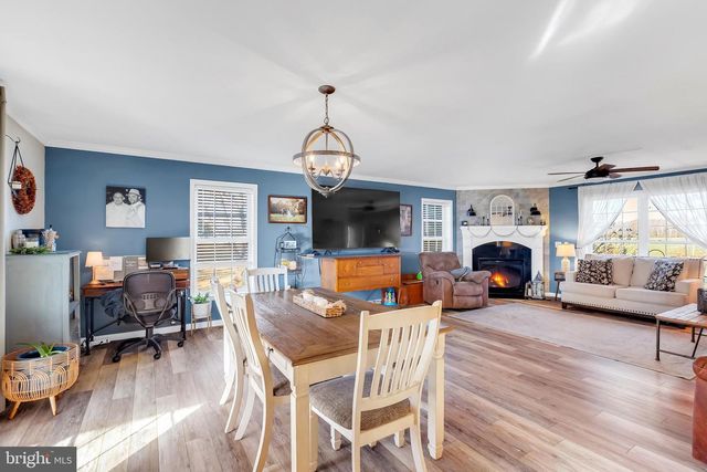 8960 BACONS RD, Delmar, DE 19940