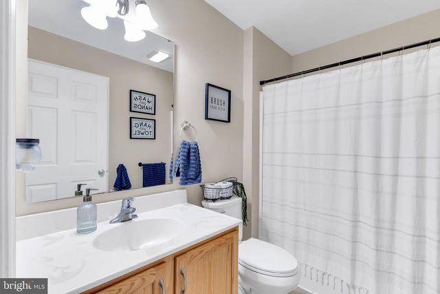 8960 BACONS RD, Delmar, DE 19940