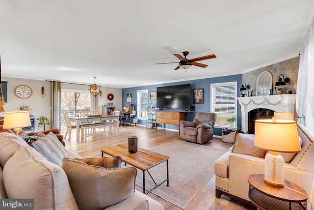 8960 BACONS RD, Delmar, DE 19940