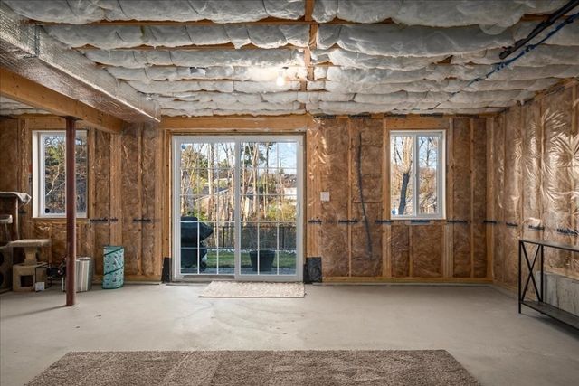 8 Tea Party Drive 8, Uxbridge, MA 01569