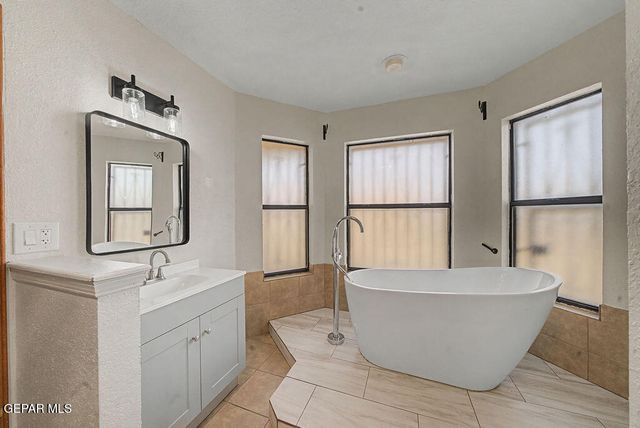 4543 CROTON Circle, El Paso, TX 79924