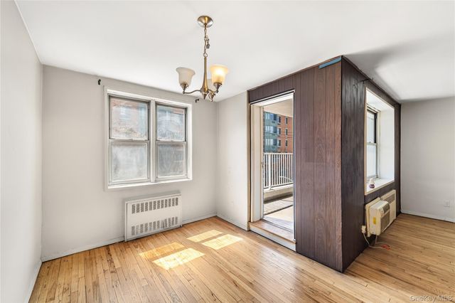 600 Locust Street 3G, Mount Vernon, NY 10552