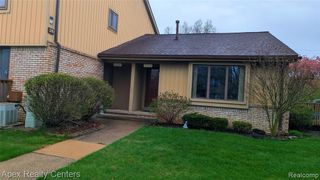41682 Bedford Drive, Canton, MI 48187