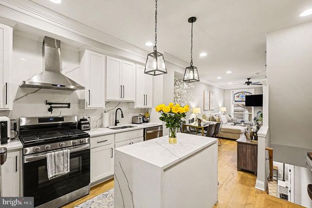 443 S ROBINSON ST, Baltimore, MD 21224