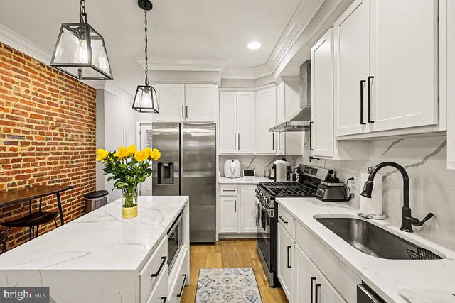 443 S ROBINSON ST, Baltimore, MD 21224