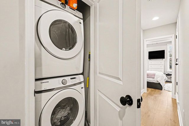 443 S ROBINSON ST, Baltimore, MD 21224