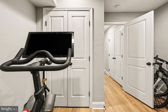 443 S ROBINSON ST, Baltimore, MD 21224