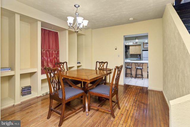 697 S OLDEN AVE, Trenton, NJ 08629