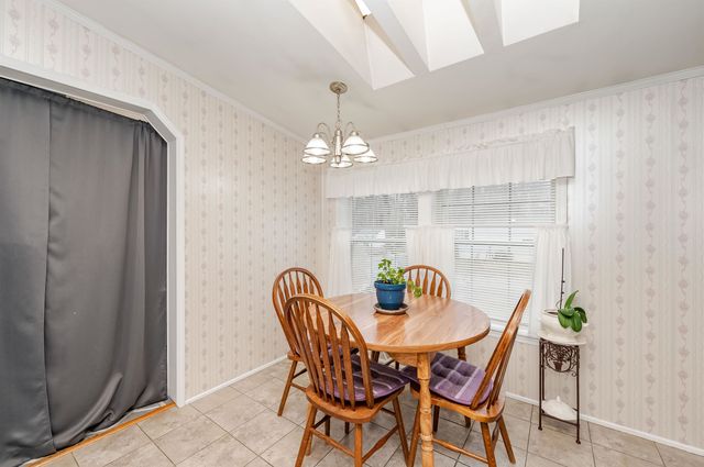 11 Falkland Lane, Rochester, NH 03867