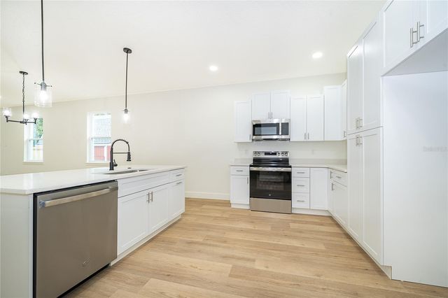 1240 VOTAW, Apopka, FL 32703