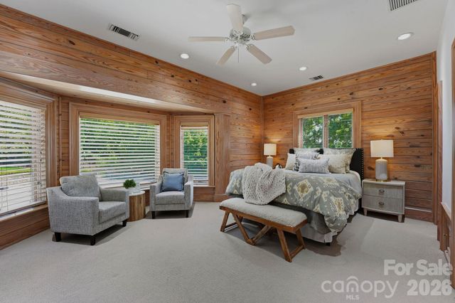 9715 Nine Eagles Lane, Charlotte, NC 28278