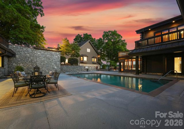 9715 Nine Eagles Lane, Charlotte, NC 28278