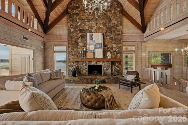 9715 Nine Eagles Lane, Charlotte, NC 28278