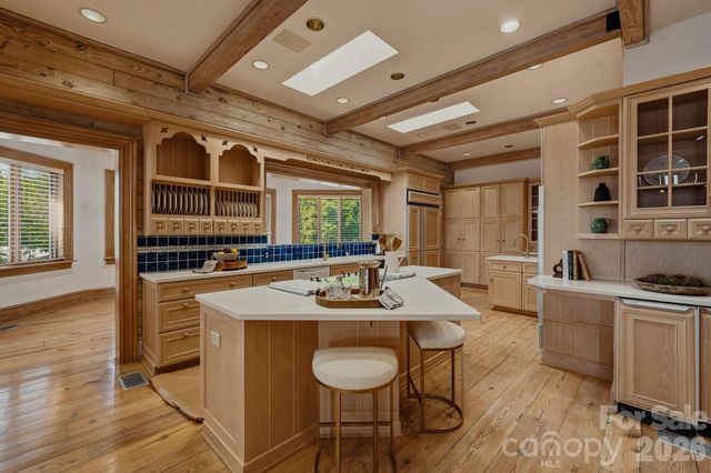 9715 Nine Eagles Lane, Charlotte, NC 28278