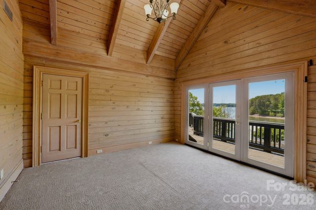 9715 Nine Eagles Lane, Charlotte, NC 28278