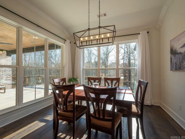 9237 Cliffside, Sherwood, AR 72120