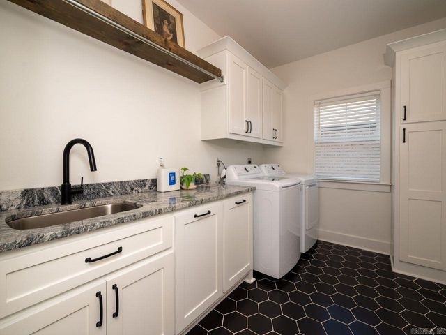 9237 Cliffside, Sherwood, AR 72120