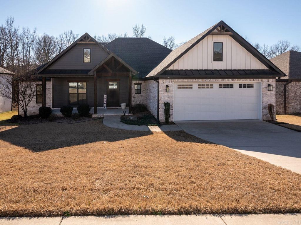 9237 Cliffside, Sherwood, AR 72120