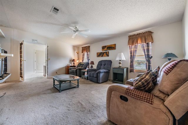 6827 S LAKE HENRY DRIVE NE, Winter Haven, FL 33881