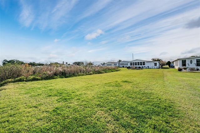 6827 S LAKE HENRY DRIVE NE, Winter Haven, FL 33881