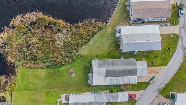 6827 S LAKE HENRY DRIVE NE, Winter Haven, FL 33881