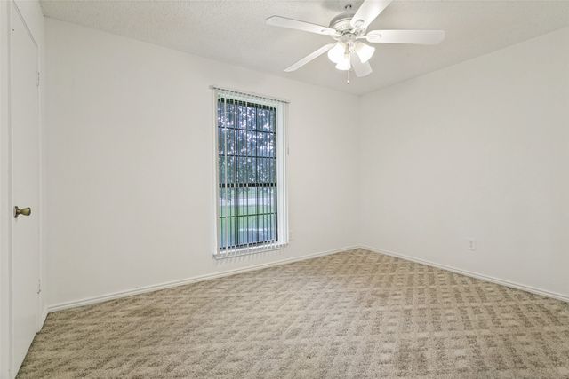 2813 Creekwood Lane, Fort Worth, TX 76123