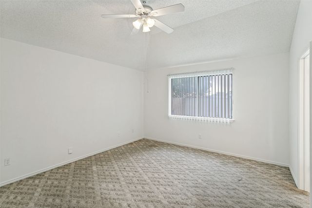 2813 Creekwood Lane, Fort Worth, TX 76123
