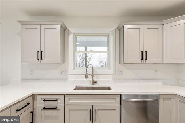 240 EHLERS DR, Front Royal, VA 22630