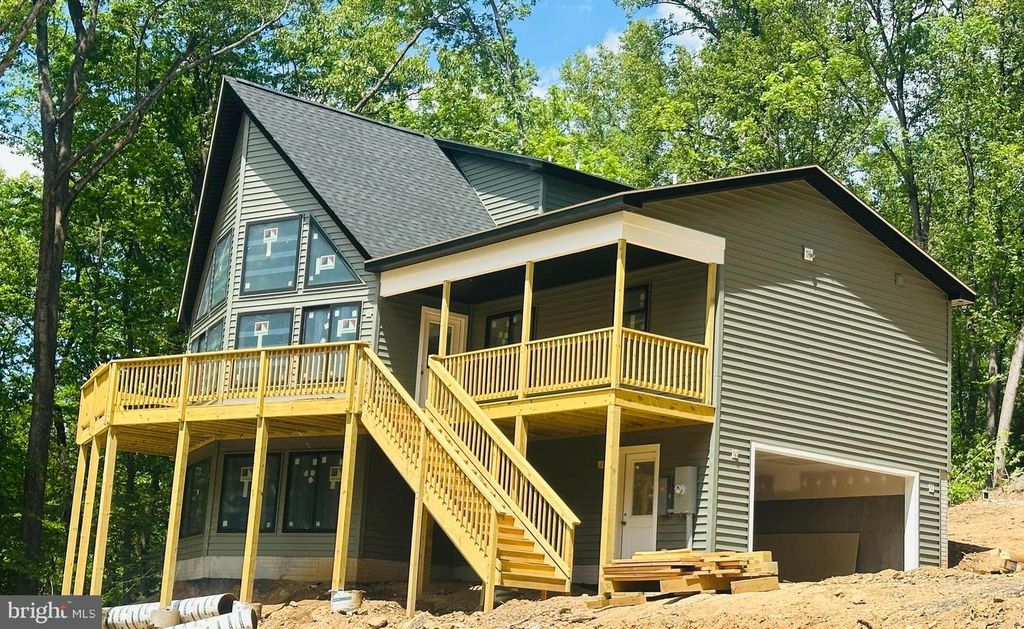 240 EHLERS DR, Front Royal, VA 22630