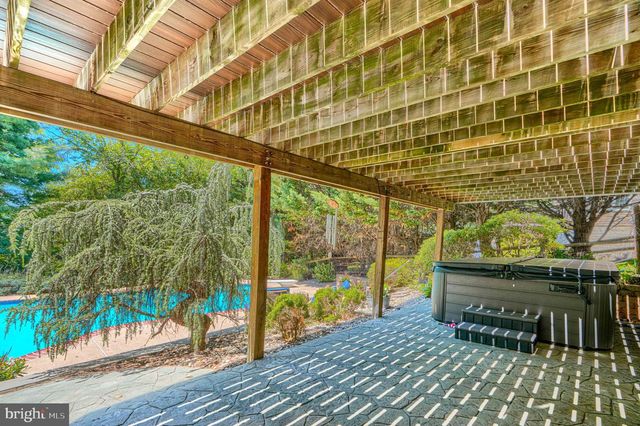 1959 BARLEY RD, Marriottsville, MD 21104