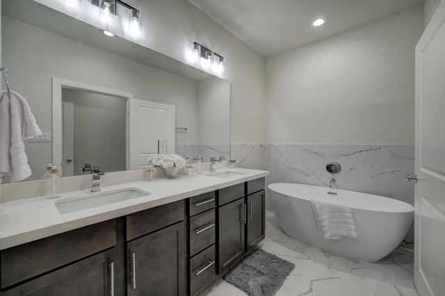 2319 Silva Park Lane, Houston, TX 77091