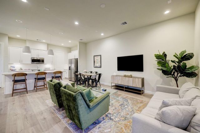 2319 Silva Park Lane, Houston, TX 77091