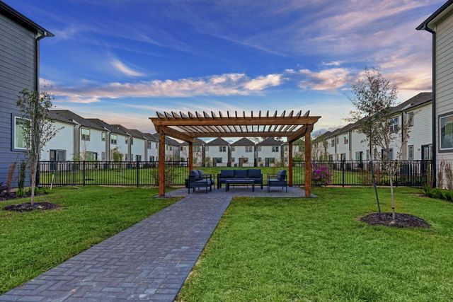 2319 Silva Park Lane, Houston, TX 77091