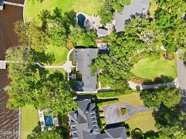 4422 MCGIRTS Boulevard, Jacksonville, FL 32210