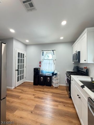 273 Avenel St, Woodbridge Twp., NJ 07001