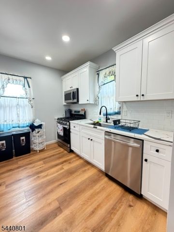273 Avenel St, Woodbridge Twp., NJ 07001