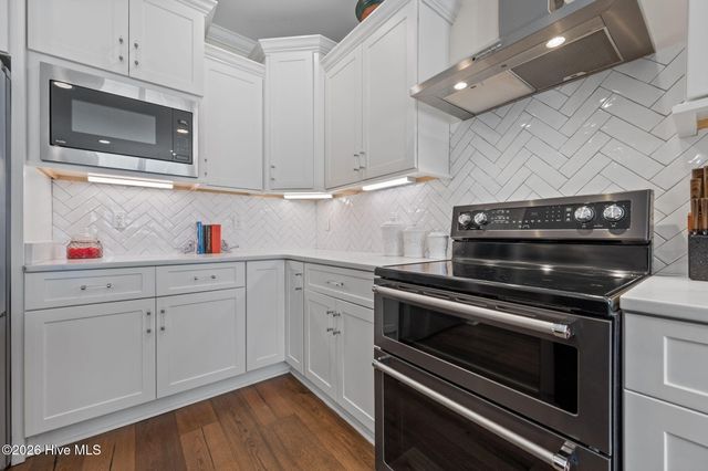 43 Westminster Way, Hampstead, NC 28443