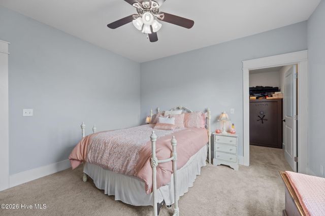 43 Westminster Way, Hampstead, NC 28443