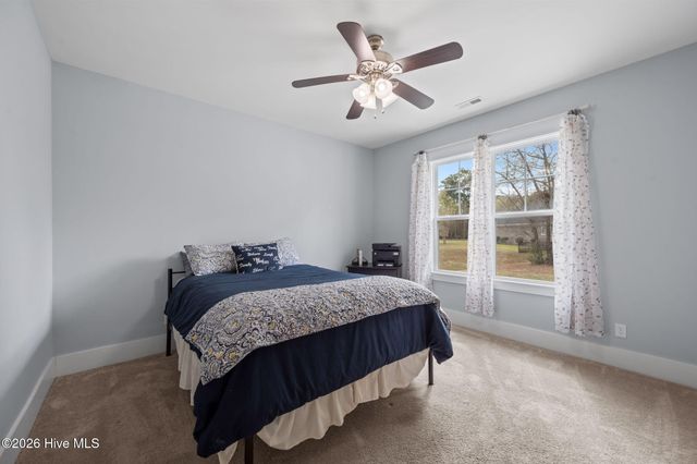 43 Westminster Way, Hampstead, NC 28443