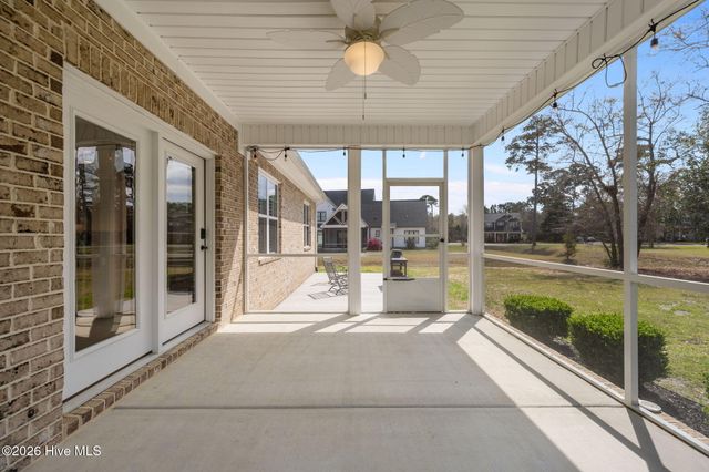 43 Westminster Way, Hampstead, NC 28443