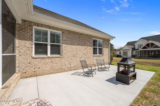 43 Westminster Way, Hampstead, NC 28443